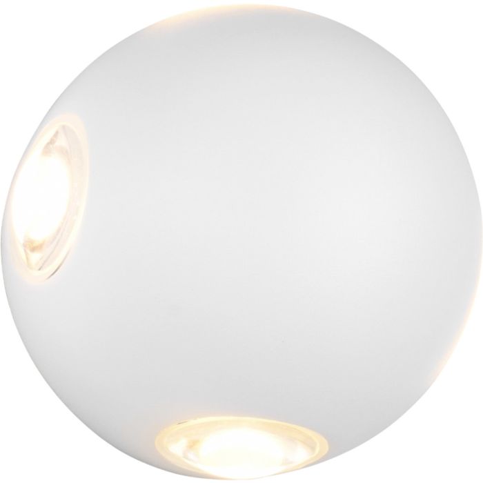 Trio Avisio 246760431 witte buitenlamp met vier lichtpunten
